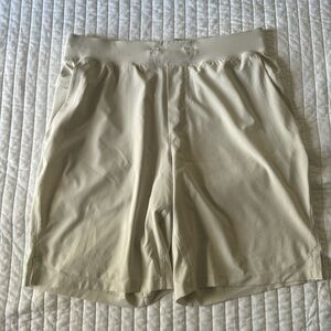 Lululemon T.H.E shorts. 9inch inseam size large, no liner.